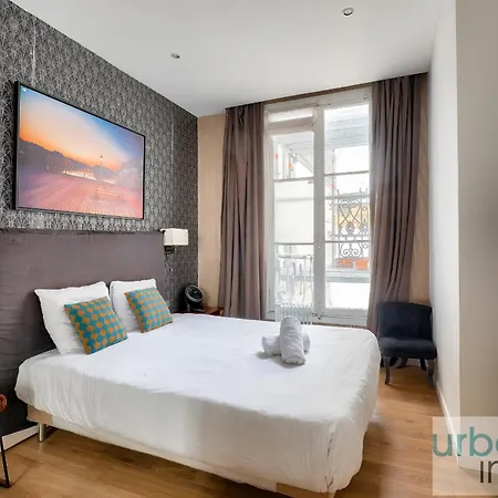 Appartamento 62 - Beautiful Triangle D- 100m From Champs-elysees *