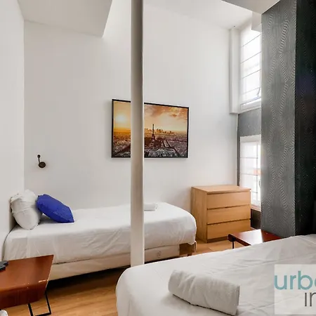 62 - Beautiful Triangle D- 100m From Champs-elysees * 巴黎