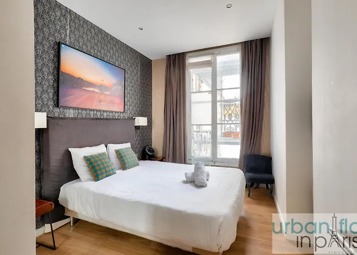 Apartamento 62 - Beautiful Triangle D- 100m From Champs-elysees *